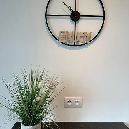 Luxury 2-bedroom With Spacious Sun Terrace T131 Apartment