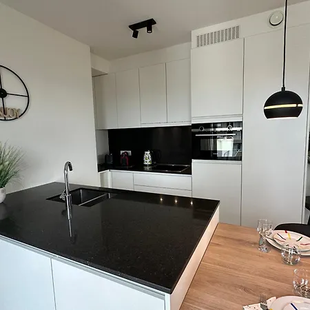 Luxury 2-bedroom With Spacious Sun Terrace T131 Apartment