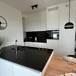 Luxury 2-bedroom With Spacious Sun Terrace T131 Apartament